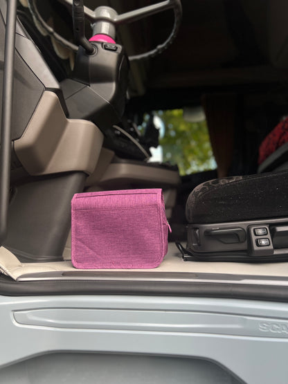 Trousse de toilette suspendue - Gardez vos affaires au sec et rangés sur la route